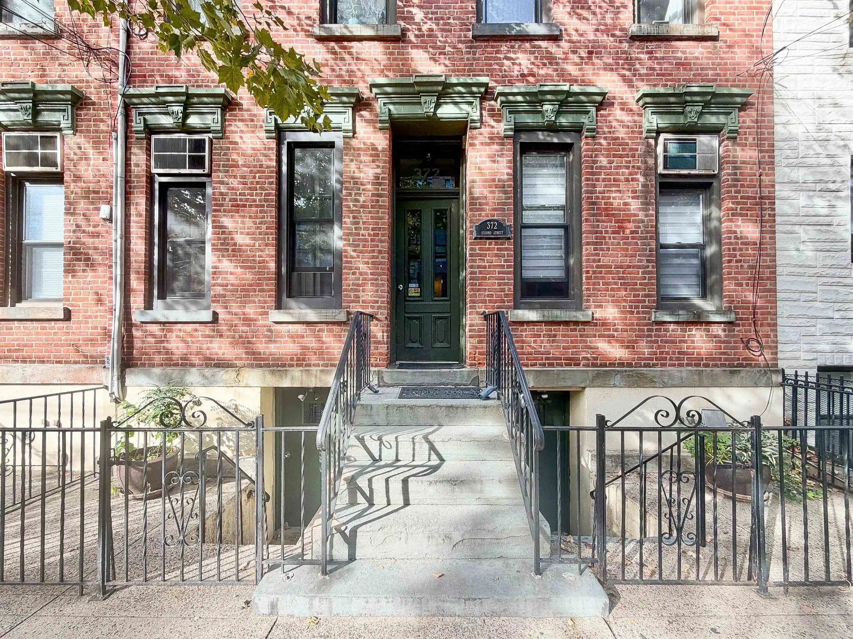 372-2nd-street-4l-jersey-city-nj-07302/hzid_091de1a4