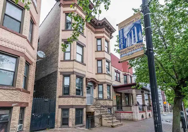 402-60th-st-5-west-new-york-nj-07093/hzid_425d9e79