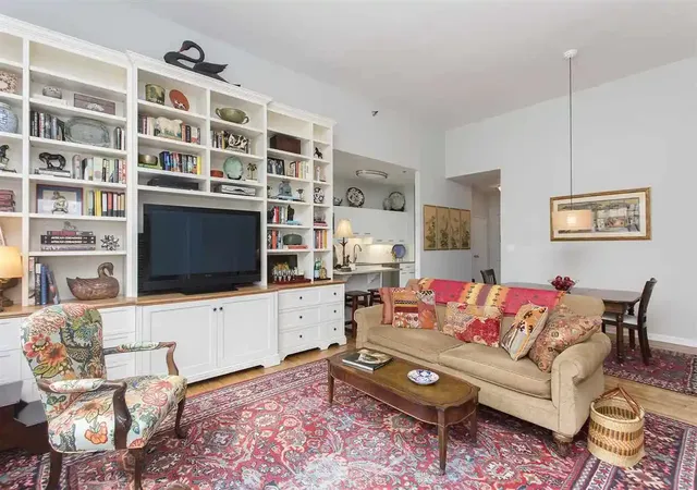 501-adams-st-4k-hoboken-nj-07030/hzid_c3ff9313