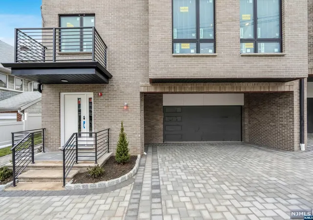 109-henry-ave-b-palisades-park-nj-07650/hzid_abc863de
