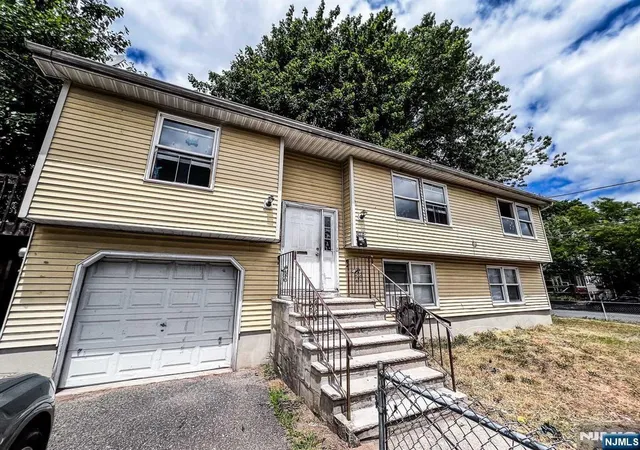 678-680-e-23rd-street-paterson-nj-07504/hzid_1e0e819b