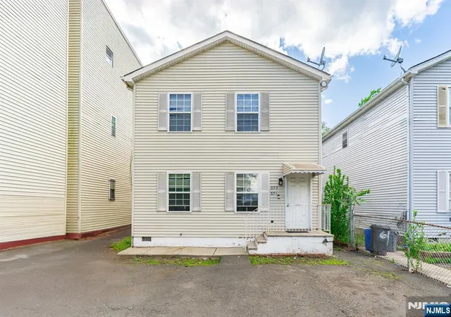 651-653-17th-street-newark-nj-07103/hzid_240c2066