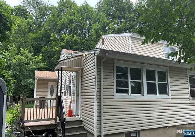 69-riverside-oakland-nj-07436/hzid_7fb30b33