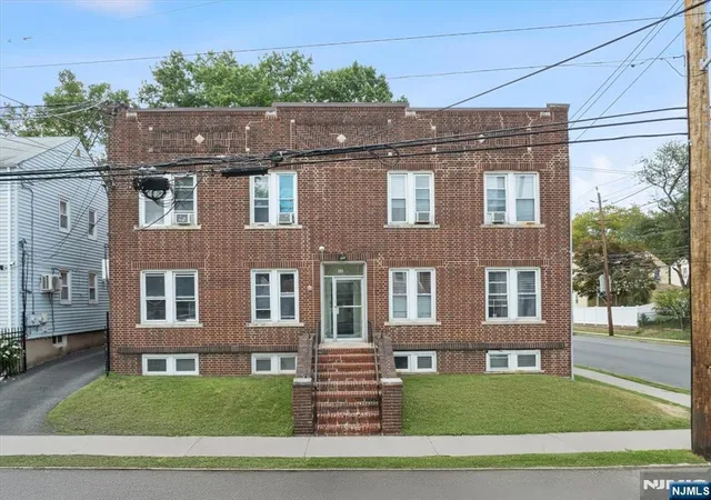 48-8th-avenue-passaic-nj-07055/hzid_af77e9ea