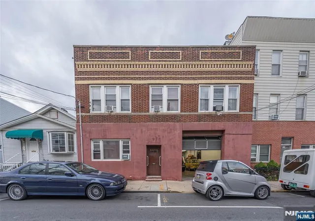 530-57th-street-west-new-york-nj-07093/hzid_49fd5892