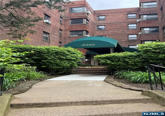 2335-hudson-a7-fort-lee-nj-07024/hzid_abfc2094
