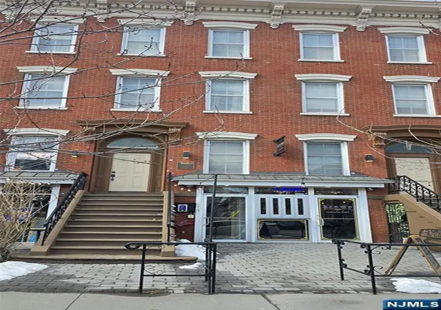 673-bergen-ave-204-jersey-city-nj-07304/hzid_999bbe2c