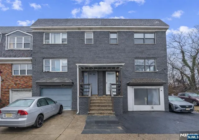 82-garfield-ave-jersey-city-nj-07305/hzid_85a28cec