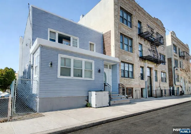 6011-van-buren-pl-west-new-york-nj-07093/hzid_77a668fd