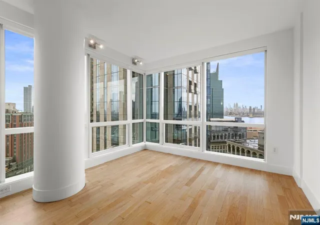 77-hudson-st-2303-jersey-city-nj-07302/hzid_4db6dd9c
