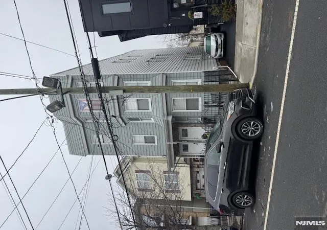 743-s-19th-st-newark-nj-07103/hzid_2ca9b354