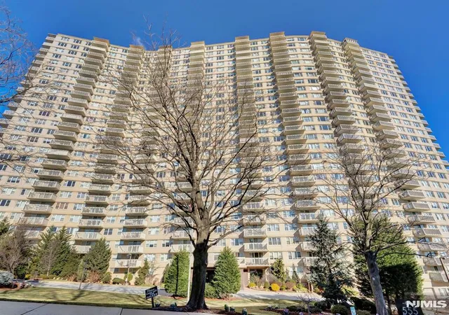 555-north-ave-12a-fort-lee-nj-07024/hzid_4fca6434