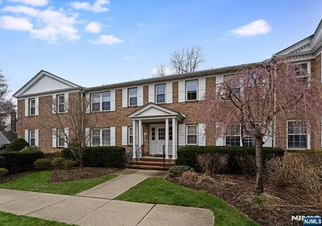 364-e-ridgewood-ave-6-ridgewood-nj-07450/hzid_b6b9b058