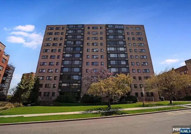 90-prospect-ave-7a-hackensack-nj-07601/hzid_b233148e