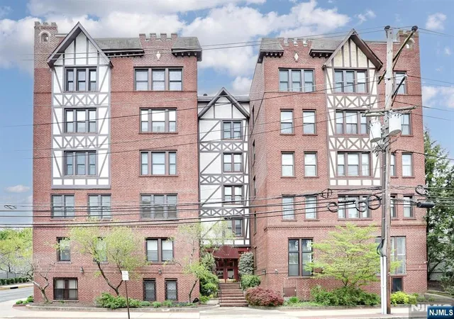 109-grand-ave-2a-englewood-nj-07631/hzid_89acc98f
