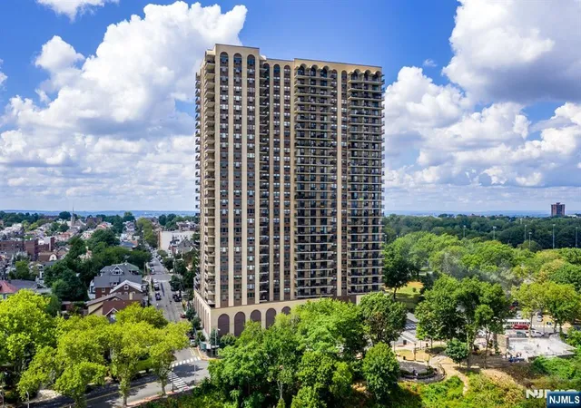 7855-boulevard-e-19j-north-bergen-nj-07047/hzid_dbd018d5