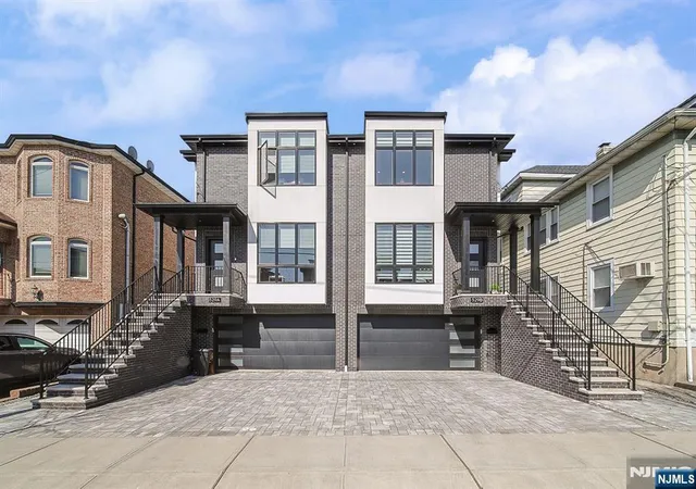 529-lincoln-st-b-palisades-park-nj-07650/hzid_16fe98c9