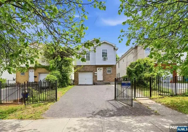 24-johnson-ave-newark-nj-07108/hzid_c3744ad7