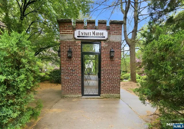 100-palisade-ave-a51-englewood-nj-07631/hzid_a1f2c6f2