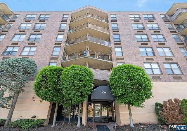 200-division-st-6g-cliffside-park-nj-07010/hzid_f73cd843