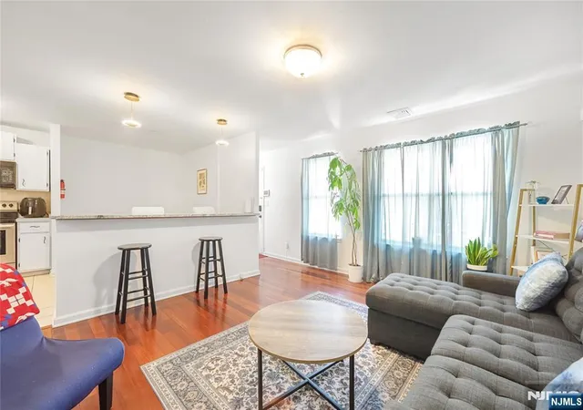 44-coriander-wy-44-englewood-nj-07631/hzid_602f6d93