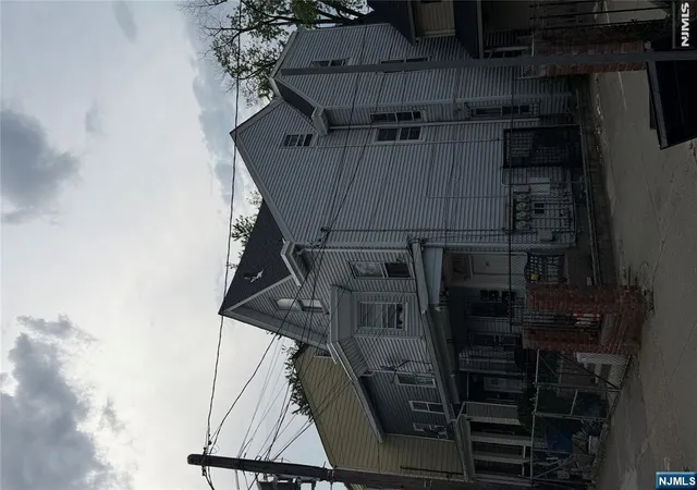 141-park-ave-paterson-nj-07501/hzid_474f42d0
