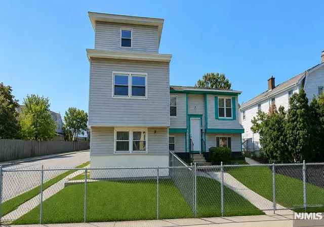 237-239-smith-st-newark-nj-07106/hzid_0d60df03