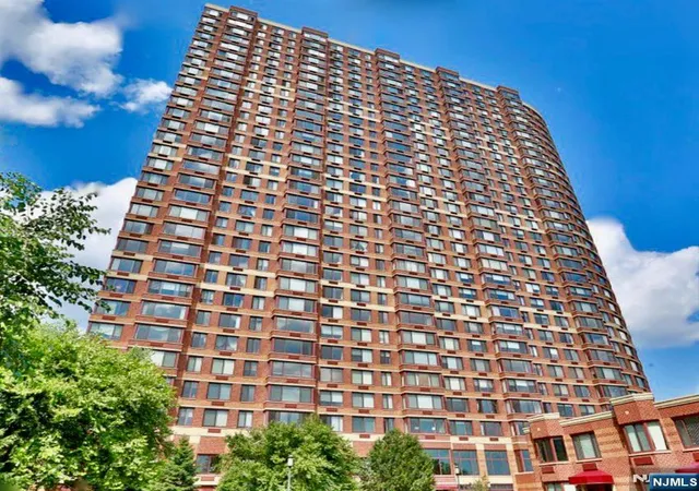 100-palisade-rd-3408-fort-lee-nj-07024/hzid_789f0970