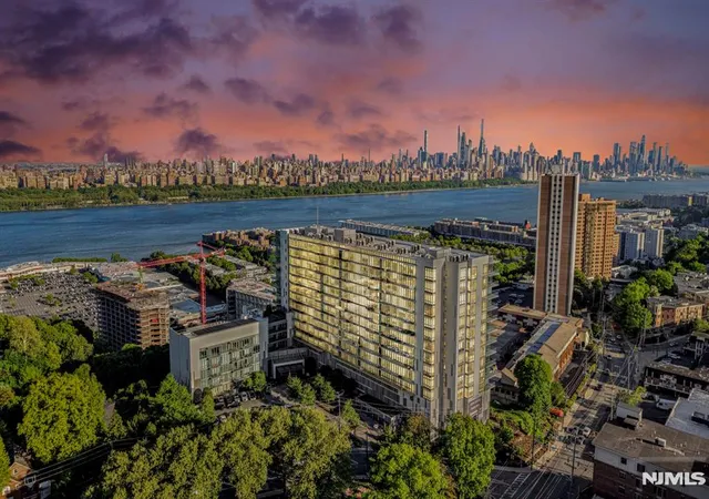 320-adolphus-ave-219-cliffside-park-nj-07010/hzid_2d6d6a0e