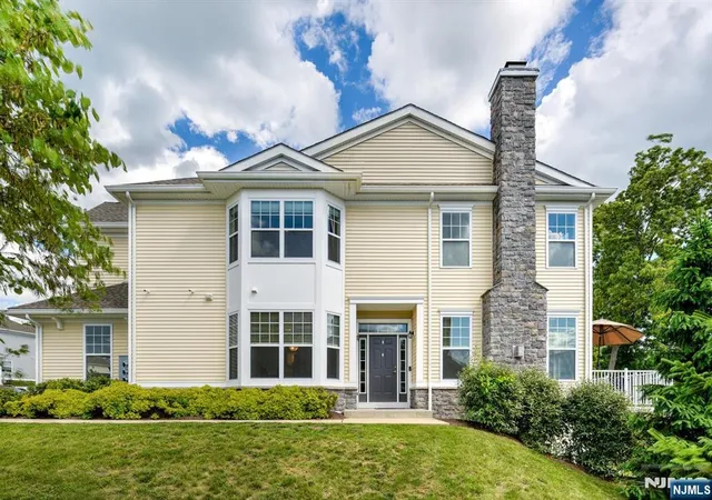 14-lupine-ln-allamuchy-nj-07840/hzid_5d519854