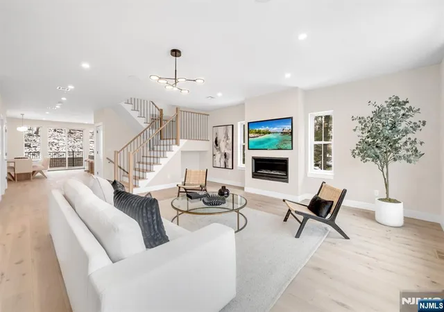 188-broadway-2-woodcliff-lake-nj-07677/hzid_7b9343c7