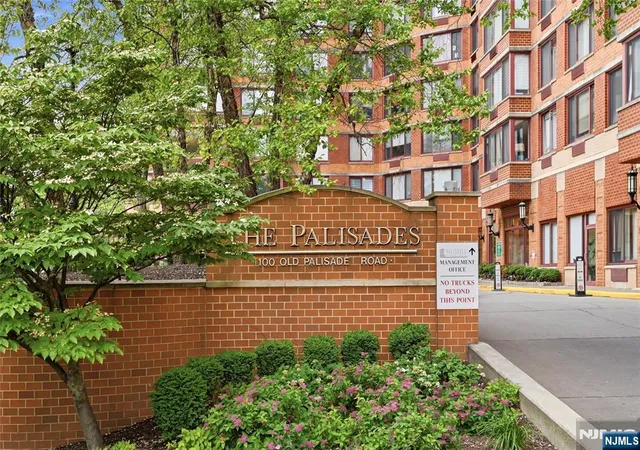 100-old-palisade-rd-1613-fort-lee-nj-07024/hzid_0401302e