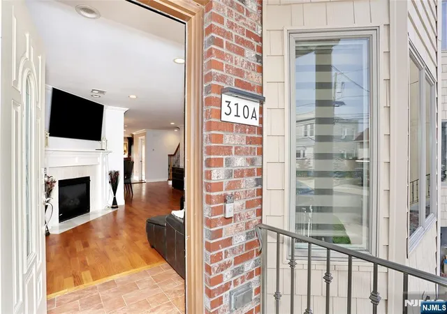 310-6th-st-a-fairview-nj-07022/hzid_15ecc4cf