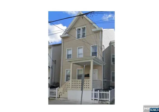 93-highland-st-paterson-nj-07524/hzid_4a13a827