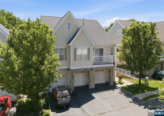 28-mountainside-dr-pompton-lakes-nj-07442/hzid_4b84e3ee