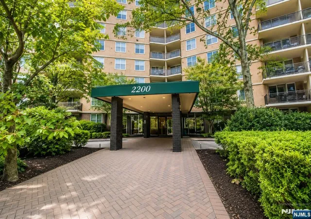 2200-central-rd-fort-lee-nj-07024/hzid_0db6b596