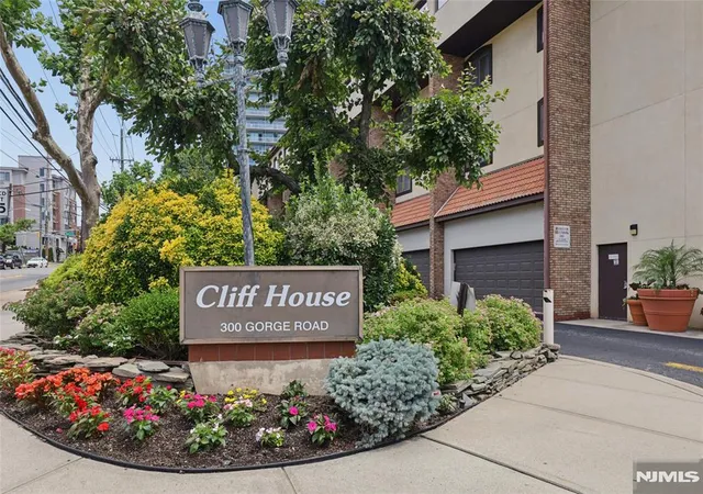 300-gorge-rd-57-cliffside-park-nj-07010/hzid_84417cc3
