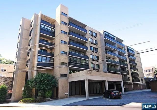 555-gorge-rd-3b-cliffside-park-nj-07010/hzid_9854bb28