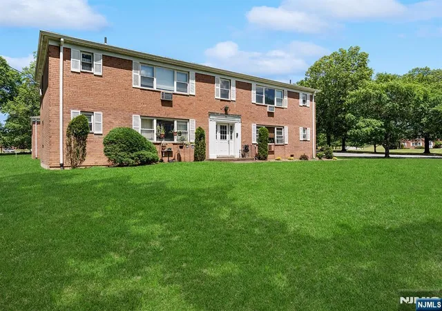 6-rustic-cir-c-montvale-nj-07645/hzid_173d09e2