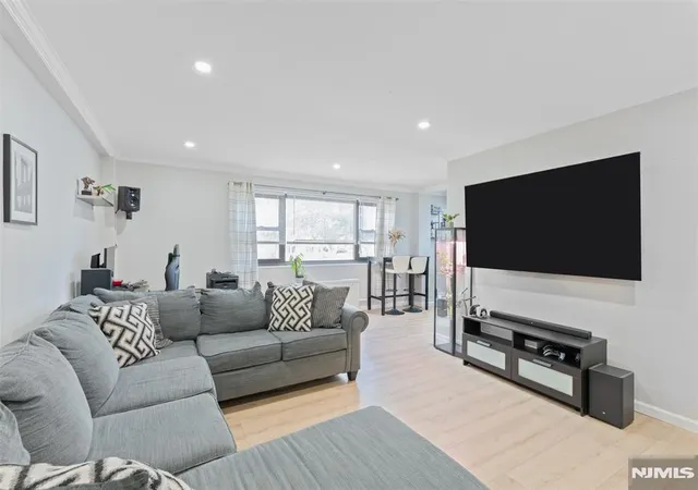 25-grand-ave-1e-hackensack-nj-07601/hzid_b6cd6079