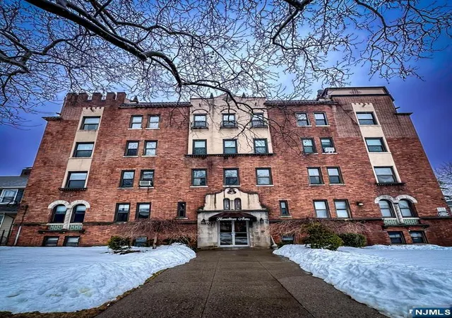 303-hamilton-ave-bas-1-hackensack-nj-07601/hzid_9e7e1903