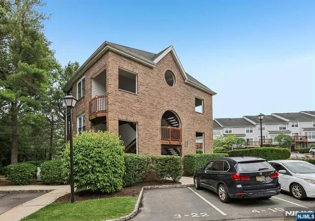 436-lee-ct-4133-fort-lee-nj-07024/hzid_38b79c53