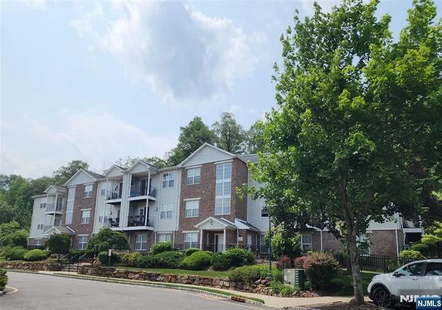 75-mountainview-ct-riverdale-borough-nj-07457/hzid_ca899aa2