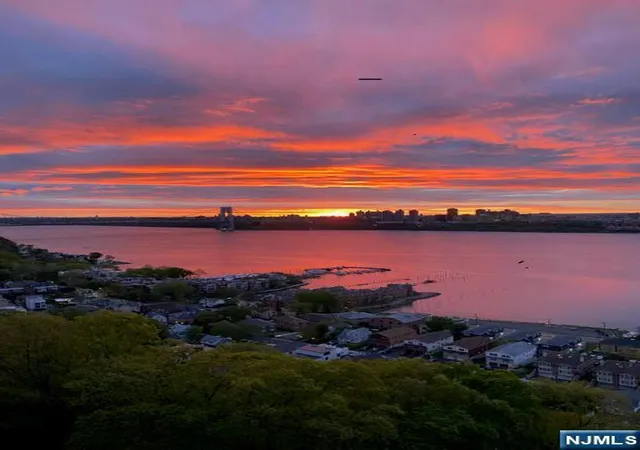 5-horizon-1208-fort-lee-nj-07024/hzid_1a8e5c75