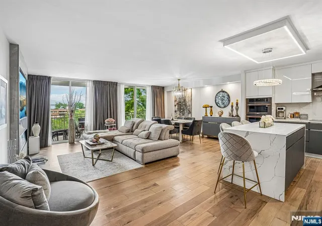 1055-river-rd-408-edgewater-nj-07020/hzid_b8ee012a