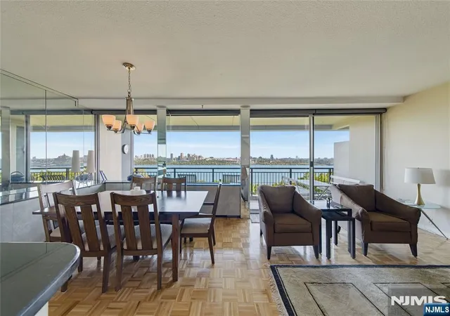 4-horizon-rd-628-fort-lee-nj-07024/hzid_b811e34d