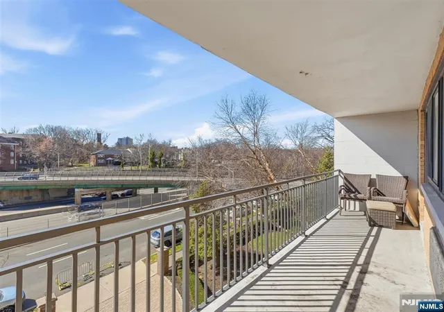 60-parkway-dr-4g-east-orange-nj-07017/hzid_44fb30dd