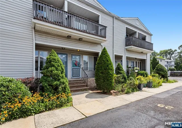 31-willow-wood-sq-31-east-rutherford-nj-07073/hzid_a577c6ad