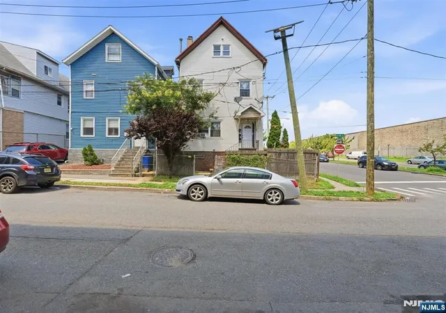132-134-4th-street-elizabeth-nj-07206/hzid_759d1c06