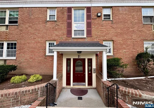 605-grove-st-e10-clifton-nj-07013/hzid_7966a3f1